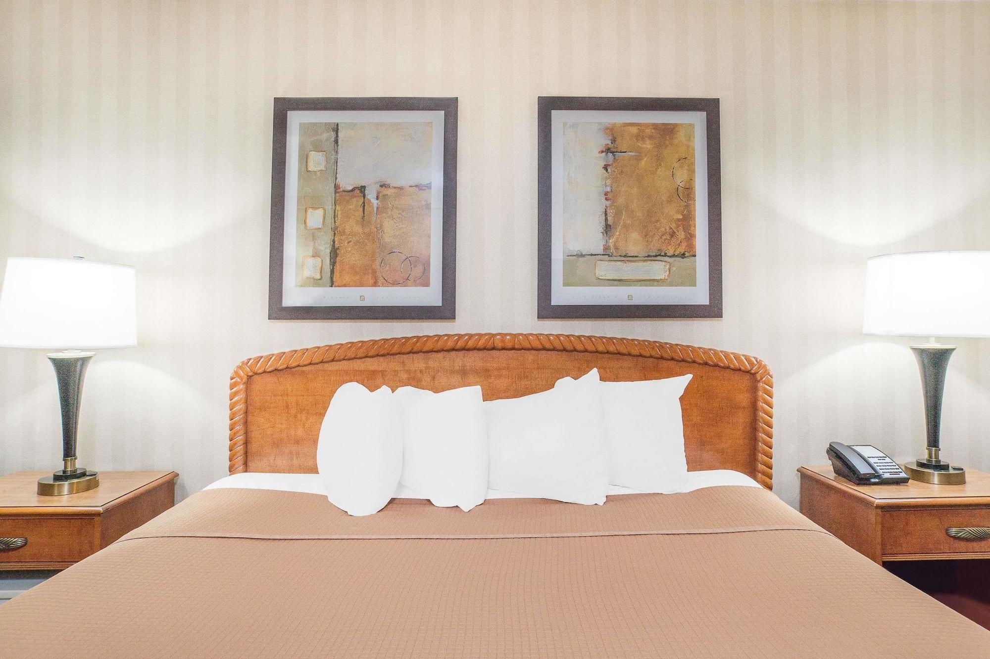 Howard Johnson By Wyndham Atlantic Atlantic City