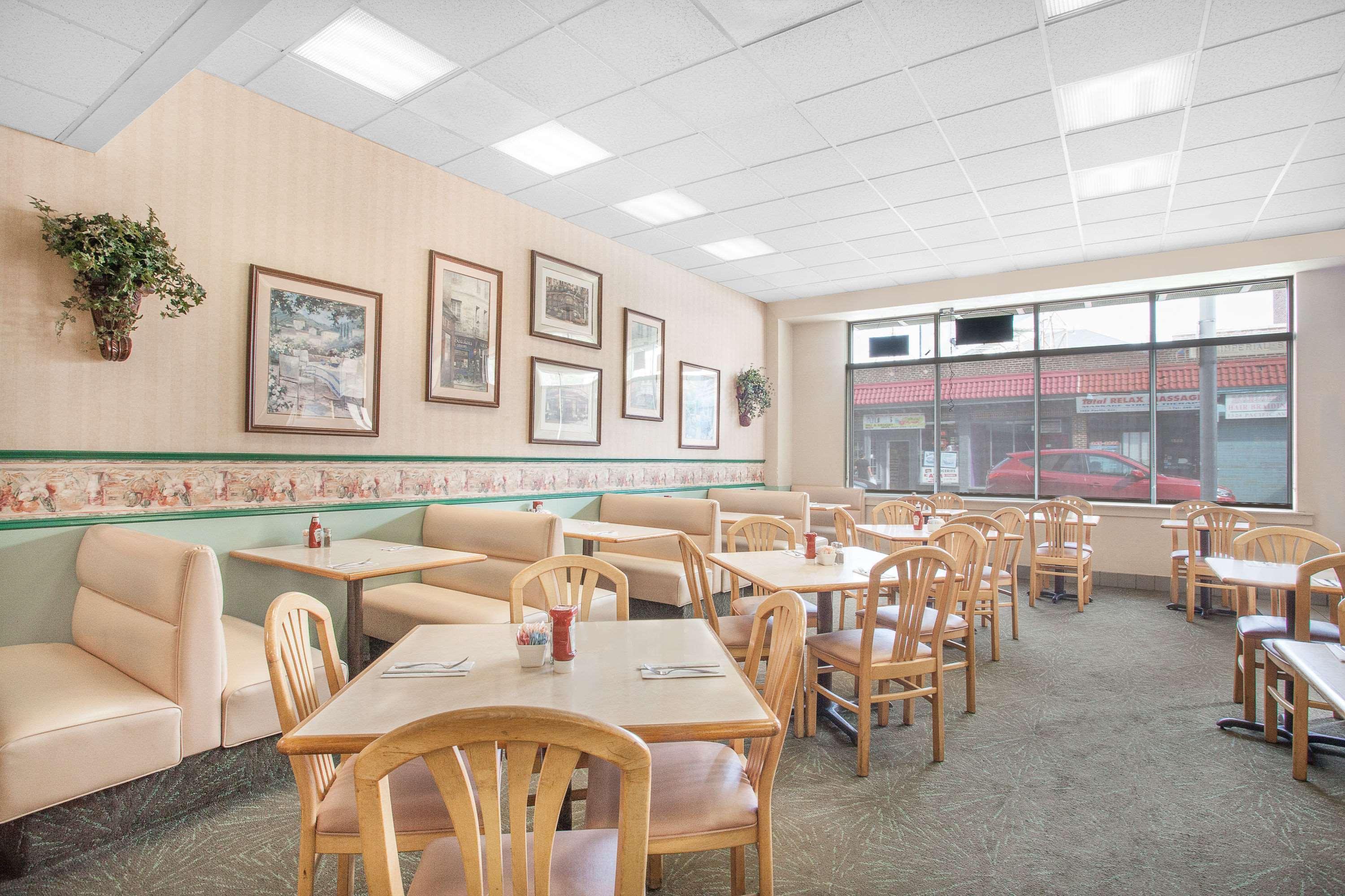 Howard Johnson By Wyndham Atlantic Atlantic City